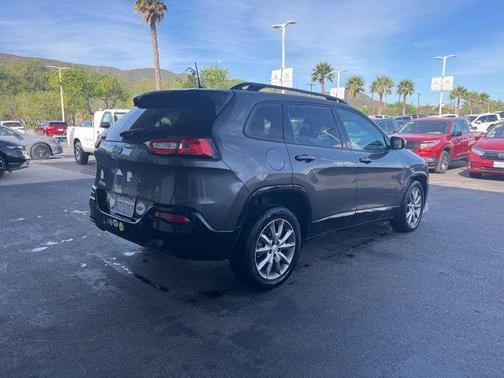 2018 Jeep Cherokee Latitude