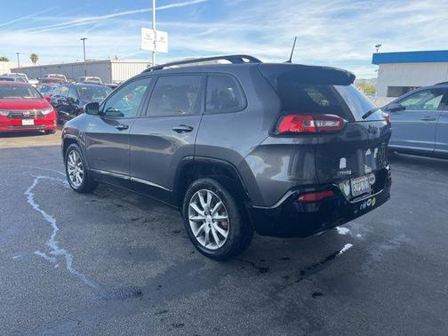 2018 Jeep Cherokee Latitude