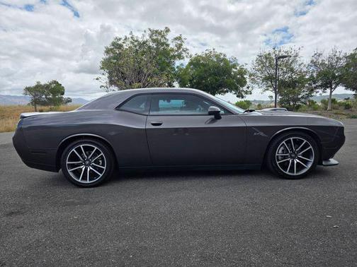 Granite Crystal Metallic Clearcoat 2023 Dodge Challenger R/T