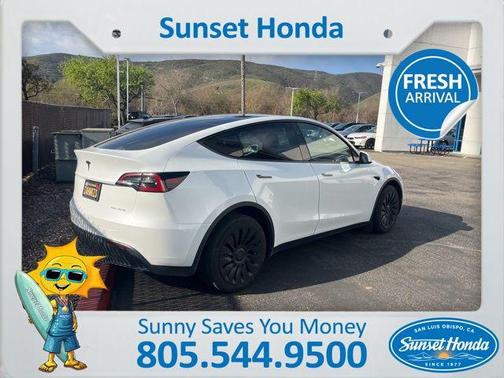 2023 Tesla Model Y Long Range Dual Motor All-Wheel Drive