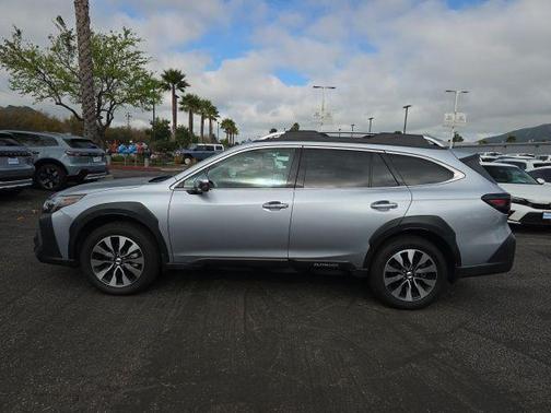 2023 Subaru Outback Touring XT