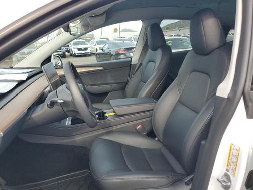 2024 Tesla Model Y Long Range Dual Motor All-Wheel Drive