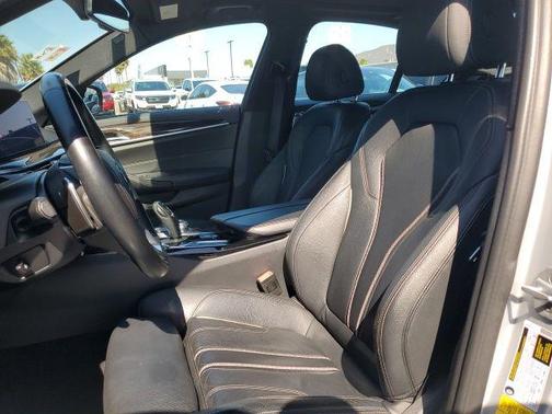 2018 BMW 530e iPerformance