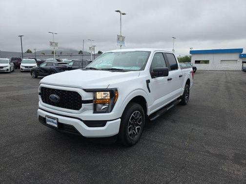 Oxford White 2023 Ford F-150 XL