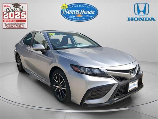 2024 Toyota Camry SE