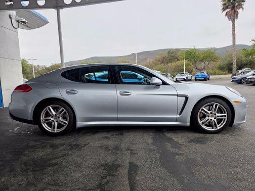 Silver 2015 Porsche Panamera 4