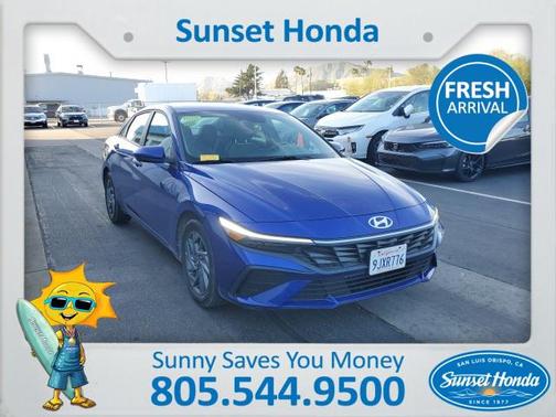 2024 Hyundai ELANTRA SEL