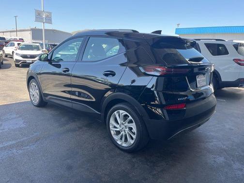 Mosaic Black Metallic 2023 Chevrolet Bolt EUV FWD LT
