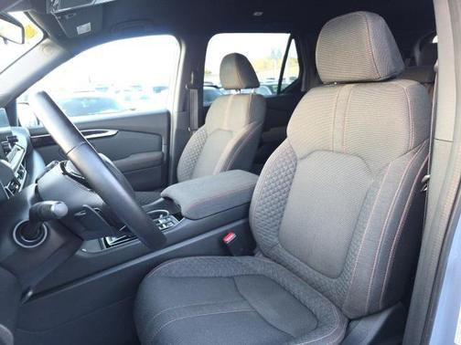 2023 Honda Pilot AWD Sport