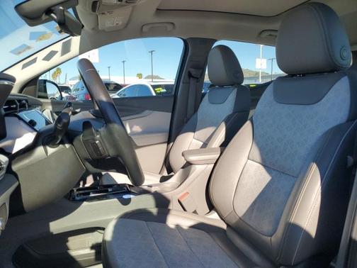 2022 Chevrolet Bolt EUV FWD Premier