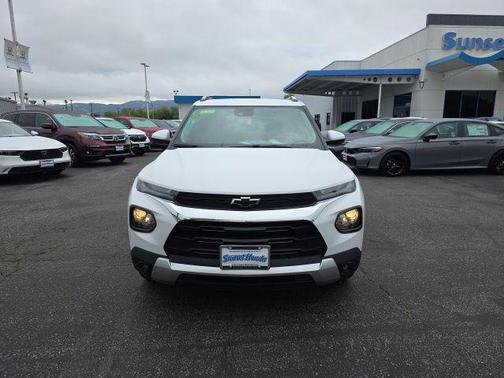 Summit White 2023 Chevrolet Trailblazer LT