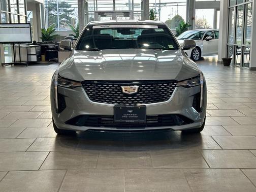 2024 Cadillac CT4 Luxury