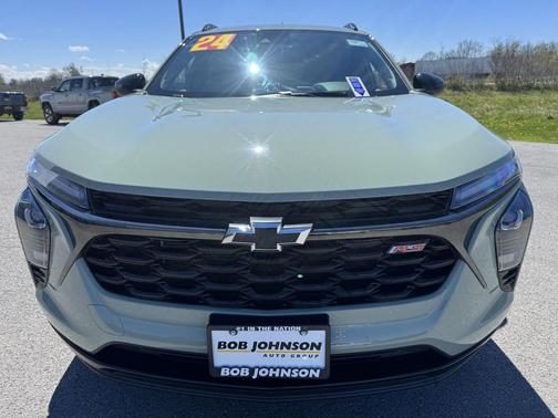 Cacti Green 2024 Chevrolet Trax FWD 2RS