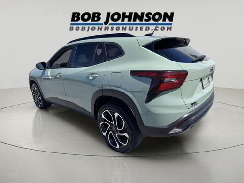 Cacti Green 2024 Chevrolet Trax FWD 2RS