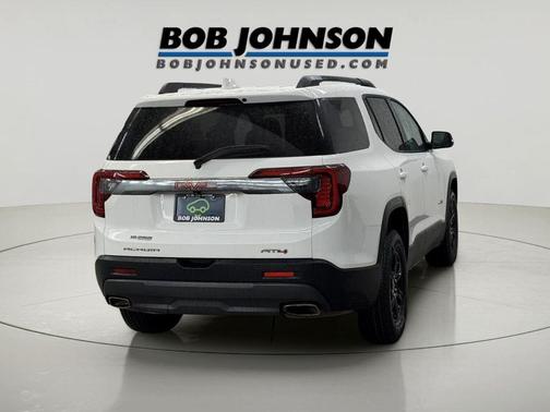 2023 GMC Acadia AWD AT4