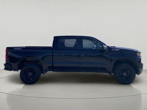 Black 2021 Chevrolet Silverado 1500 Custom Trail Boss