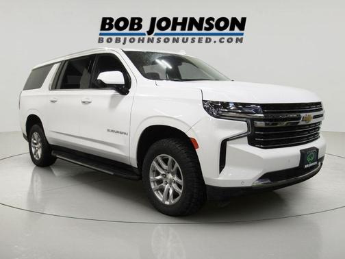 2023 Chevrolet Suburban LT