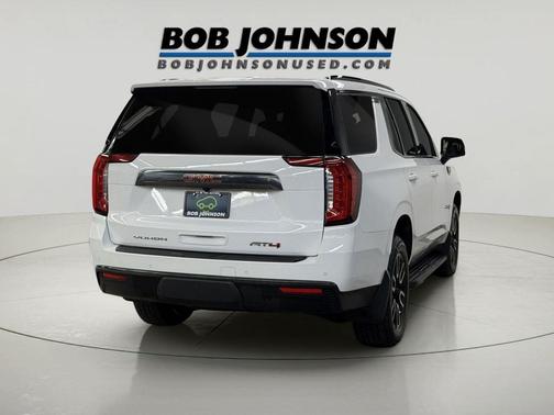 2022 GMC Yukon 4WD AT4