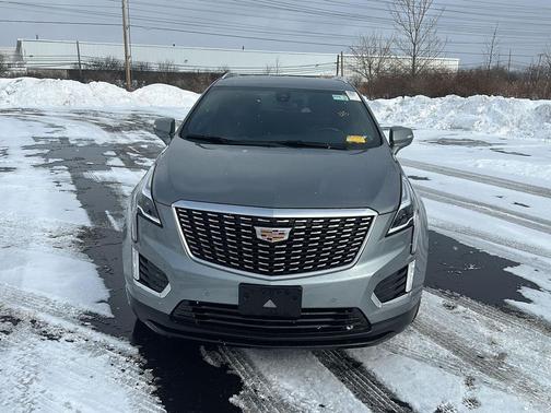 2023 Cadillac XT5 Luxury