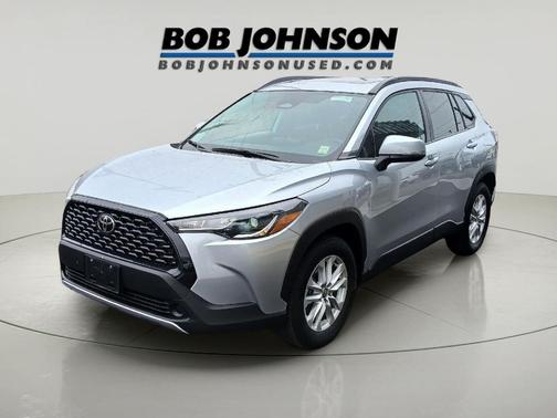 Sonic Silver 2023 Toyota Corolla Cross LE