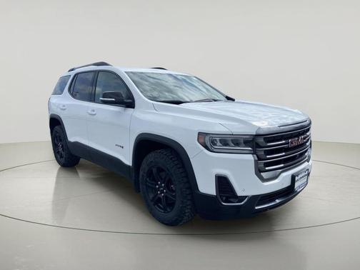 Summit White 2023 GMC Acadia AT4