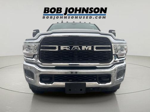 2024 RAM 2500 Tradesman Regular Cab 4x4 8' Box