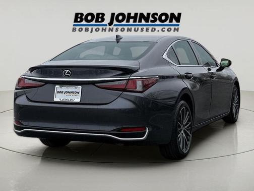 2023 Lexus ES 250 Base