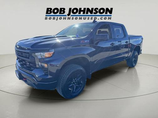Dark Ash Metallic 2022 Chevrolet Silverado 1500 Custom Trail Boss