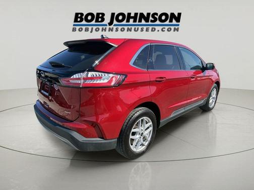 Rapid Red Metallic Tinted Clearcoat 2024 Ford Edge SEL