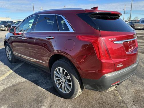 Red Passion Tintcoat 2017 Cadillac XT5 Luxury