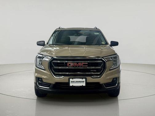 2023 GMC Terrain AWD AT4
