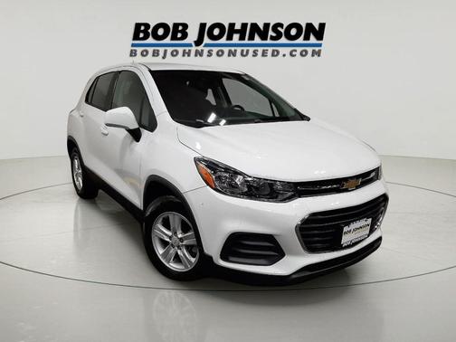 Summit White 2020 Chevrolet Trax LS