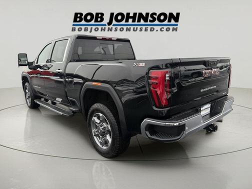 2025 GMC Sierra 2500 SLT