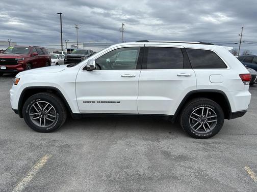 Bright White Clearcoat 2022 Jeep Grand Cherokee Limited