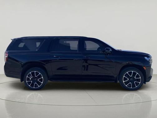 Black 2023 Chevrolet Suburban RST