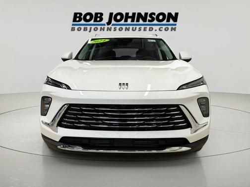 Summit White 2024 Buick Envision Preferred AWD