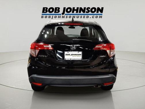 Crystal Black Pearl 2018 Honda HR-V LX