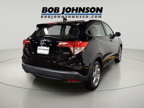 Crystal Black Pearl 2018 Honda HR-V LX