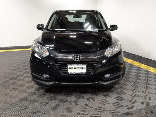 Crystal Black Pearl 2018 Honda HR-V LX