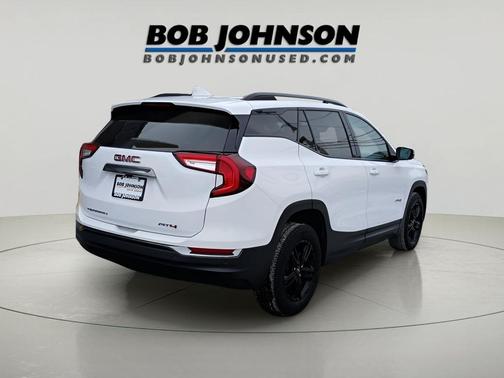 2023 GMC Terrain AWD AT4