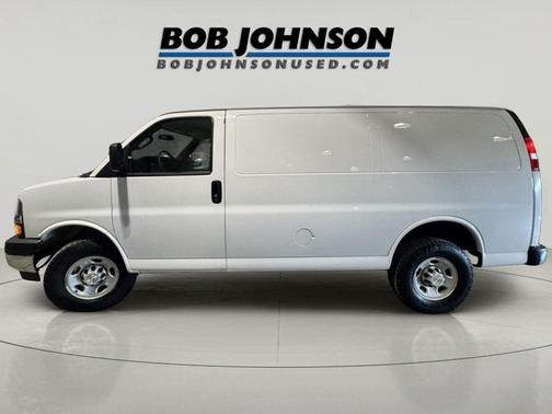 2024 Chevrolet Express 2500 Work Van