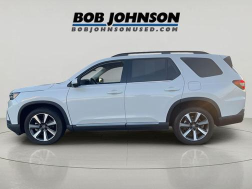 2023 Honda Pilot AWD Elite