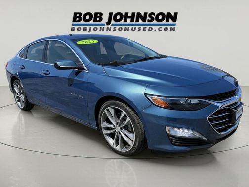 Lakeshore Blue Metallic 2025 Chevrolet Malibu FWD 1LT