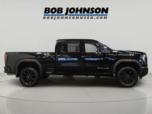 2024 GMC Sierra 2500 AT4