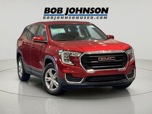 Cayenne Red Tintcoat 2022 GMC Terrain SLE