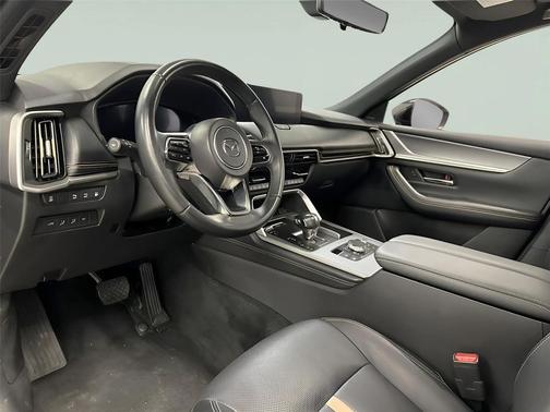 2024 Mazda CX-90 PHEV Premium Plus