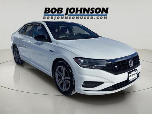 2021 Volkswagen Jetta 1.4T R-Line