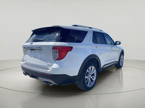 Star White Metallic Tri-Coat 2021 Ford Explorer Platinum