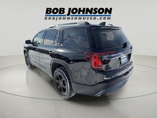 2023 GMC Acadia AWD AT4