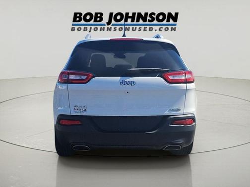 Bright White Clearcoat 2018 Jeep Cherokee Latitude Plus